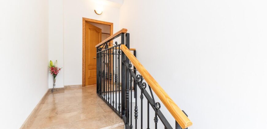 Spain Get your residency! detached house in a great location 006575