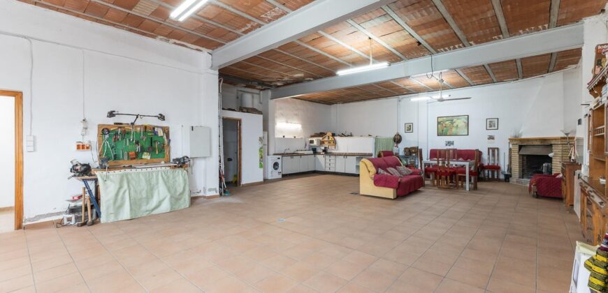 Spain Get your residency! detached house in a great location 006575