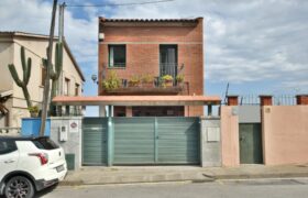 Spain Barcelona Get your residency! luxury house prime location PR-00325