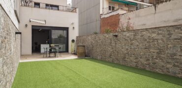 Spain Get your residency! semi-detached house in the heart of Terrassa PR-00321