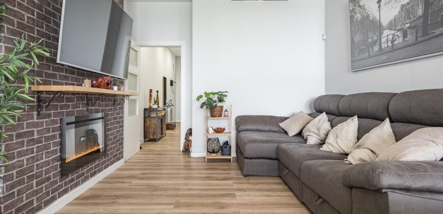 Spain Get your residency! semi-detached house in the heart of Terrassa PR-00321