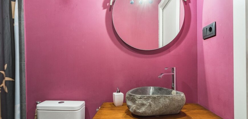 Spain Get your residency! semi-detached house in the heart of Terrassa PR-00321
