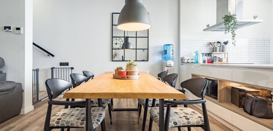 Spain Get your residency! semi-detached house in the heart of Terrassa PR-00321