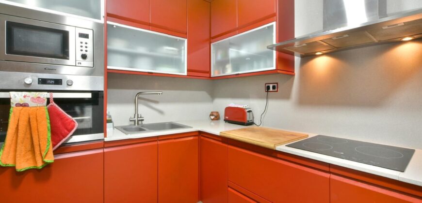 Spain Barcelona Get your residency! luxury house prime location PR-00325