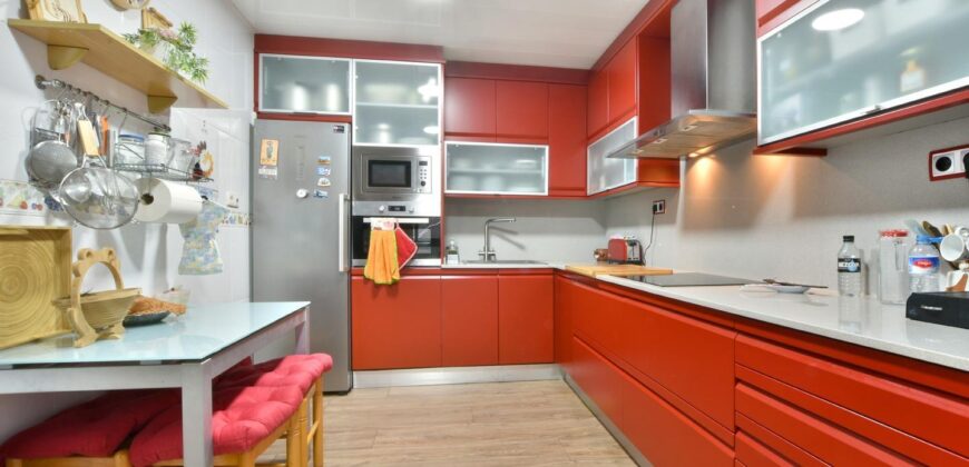 Spain Barcelona Get your residency! luxury house prime location PR-00325