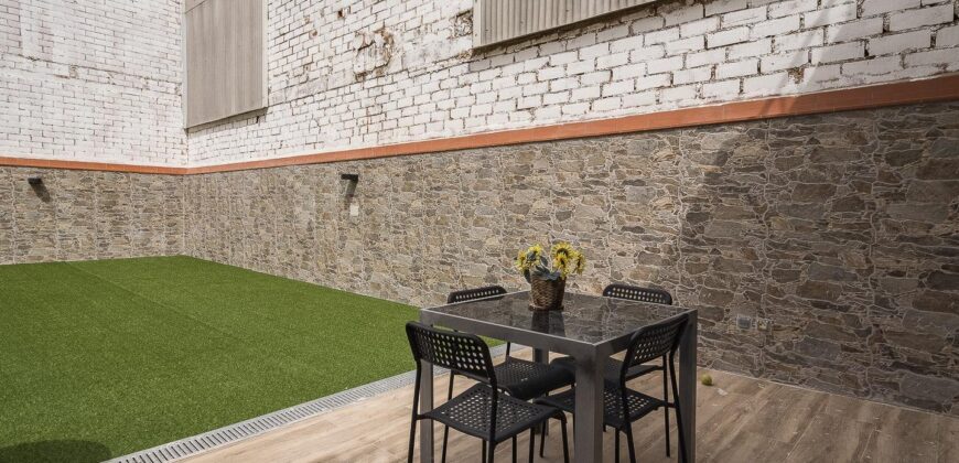 Spain Get your residency! semi-detached house in the heart of Terrassa PR-00321