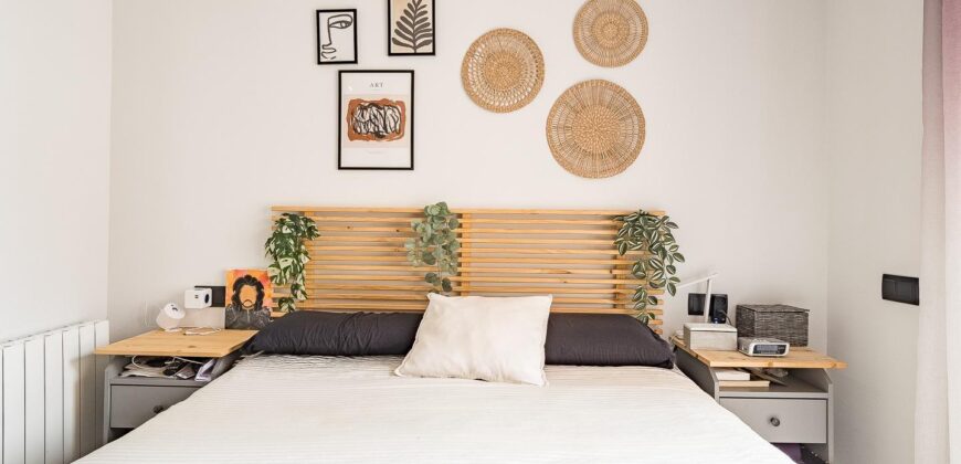 Spain Get your residency! semi-detached house in the heart of Terrassa PR-00321