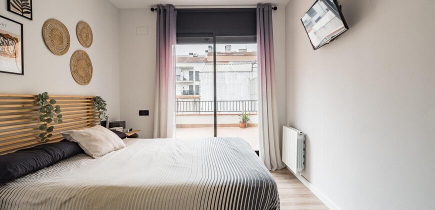 Spain Get your residency! semi-detached house in the heart of Terrassa PR-00321