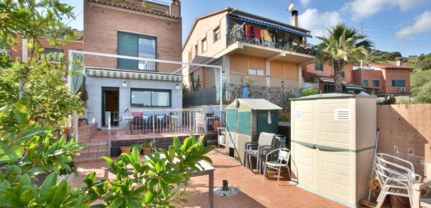 Spain Barcelona Get your residency! luxury house prime location PR-00325