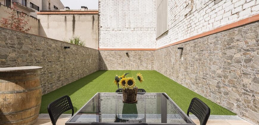 Spain Get your residency! semi-detached house in the heart of Terrassa PR-00321
