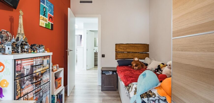 Spain Get your residency! semi-detached house in the heart of Terrassa PR-00321