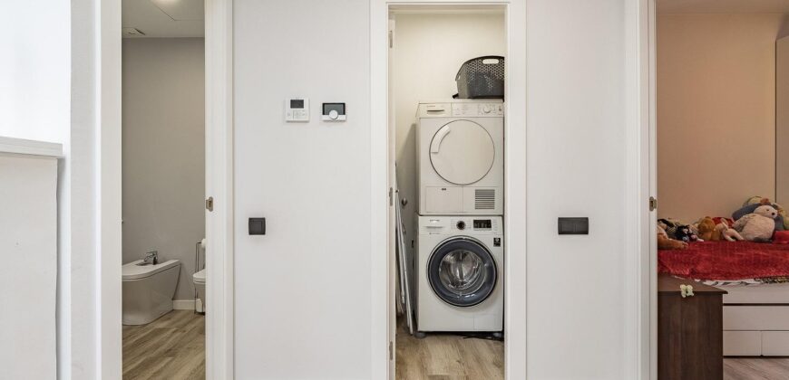 Spain Get your residency! semi-detached house in the heart of Terrassa PR-00321