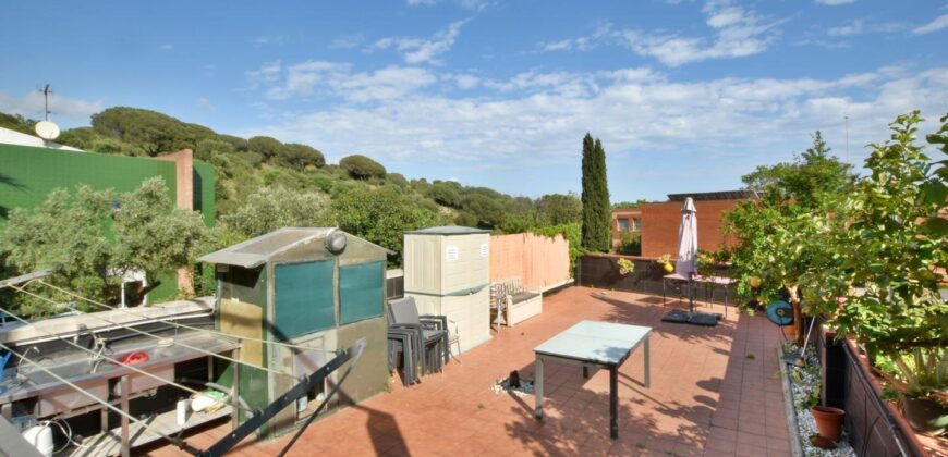 Spain Barcelona Get your residency! luxury house prime location PR-00325