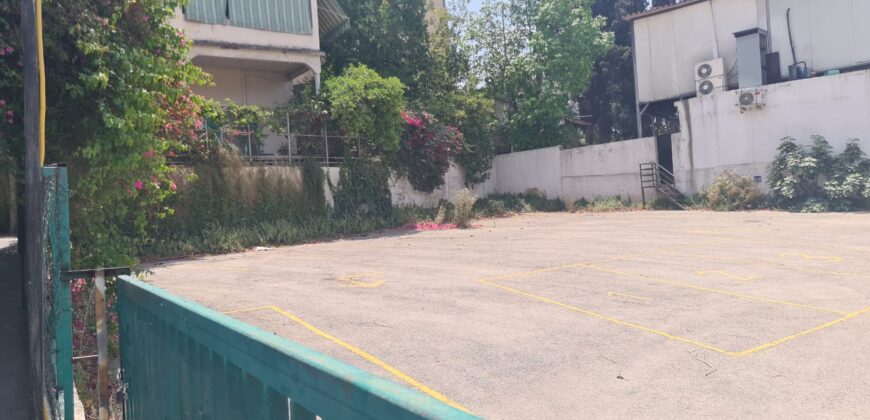 hazmieh land 600 sqm for rent #6614
