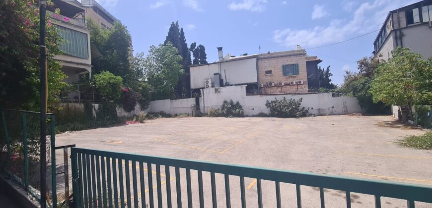 hazmieh land 600 sqm for rent #6614