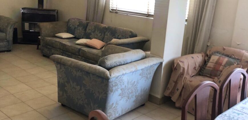 Louaizeh apartment for sale need some repairs, no elevator #6618