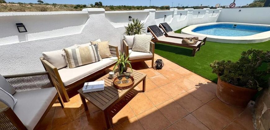 Spain Get your residency! fully furnished villa with pool, stunning views SVM731126