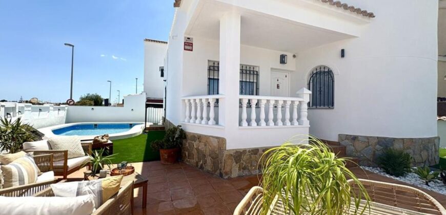 Spain Get your residency! fully furnished villa with pool, stunning views SVM731126
