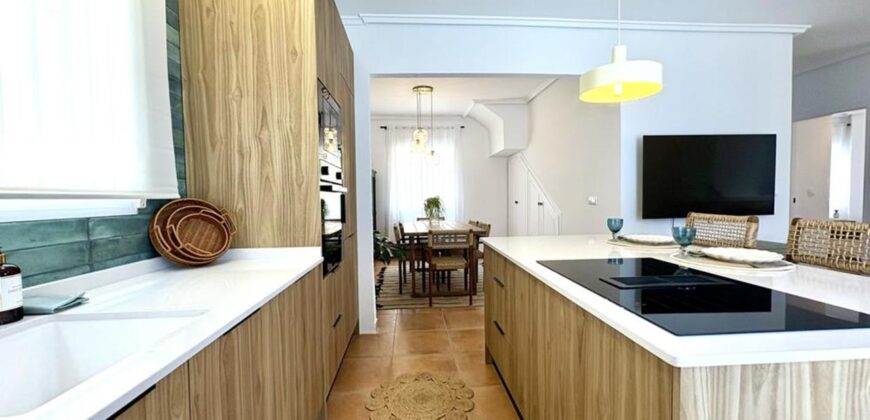 Spain Get your residency! fully furnished villa with pool, stunning views SVM731126