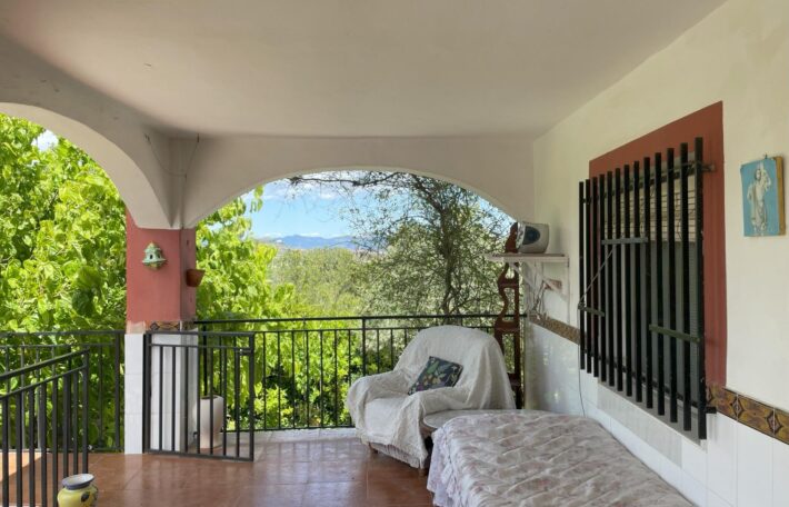Spain Get your residency! villa with private pool & garden 006605