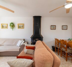 Spain Get your residency! townhouse 2 story in a quiet residential area 006595
