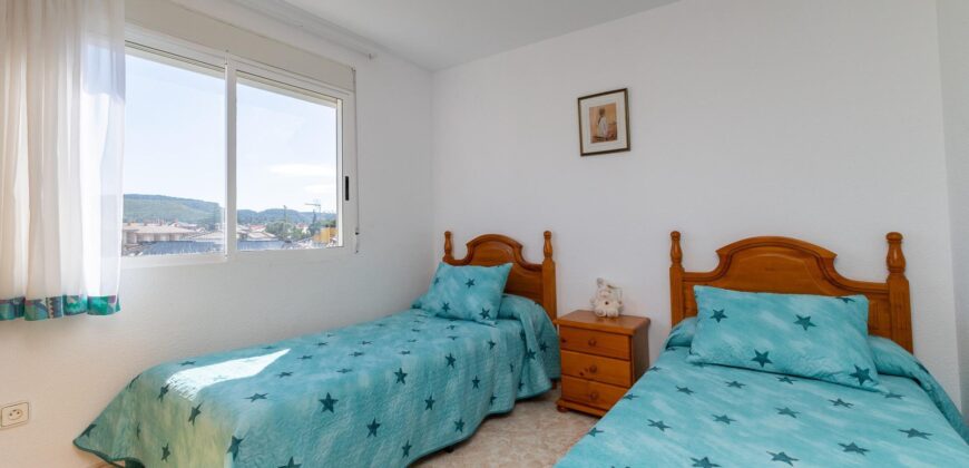 Spain Get your residency! townhouse 2 story in a quiet residential area 006595