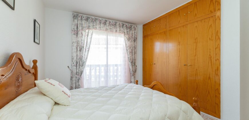 Spain Get your residency! townhouse 2 story in a quiet residential area 006595
