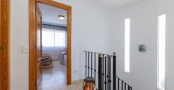 Spain Get your residency! townhouse 2 story in a quiet residential area 006595