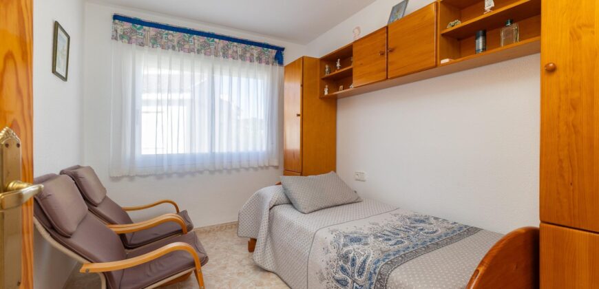 Spain Get your residency! townhouse 2 story in a quiet residential area 006595