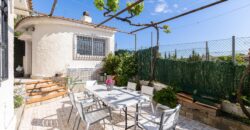 Spain Get your residency! townhouse 2 story in a quiet residential area 006595