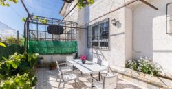 Spain Get your residency! townhouse 2 story in a quiet residential area 006595