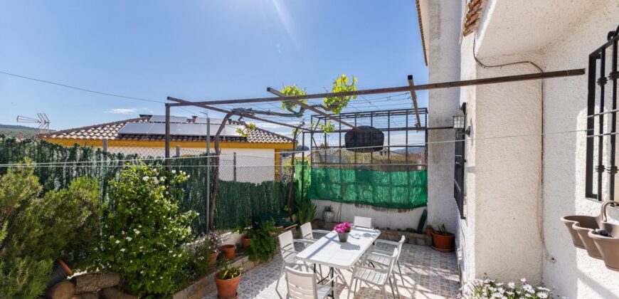 Spain Get your residency! townhouse 2 story in a quiet residential area 006595