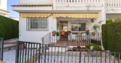 Spain Get your residency! townhouse 2 story in a quiet residential area 006595