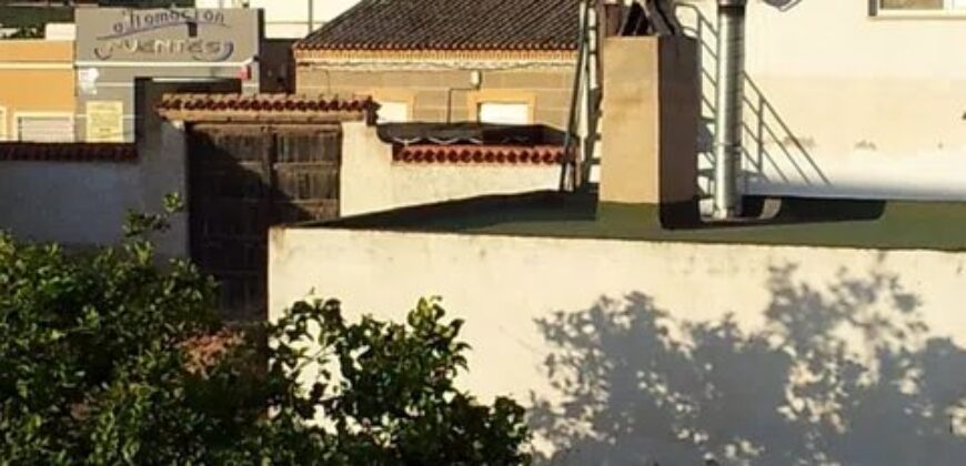 Spain Get your residency! Semi-detached house with pool 102265840