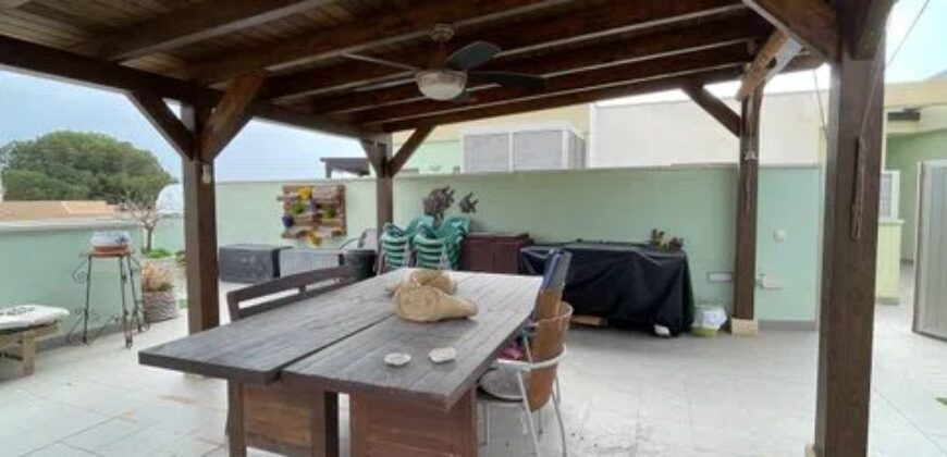 Spain get your residency! luxurious penthouse with sea view 107425396