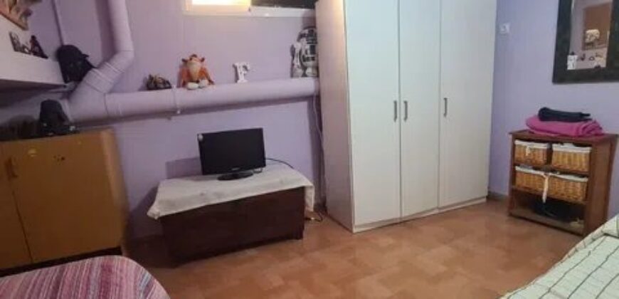 Spain Get your residency! triplex home in one of the best areas 107850078