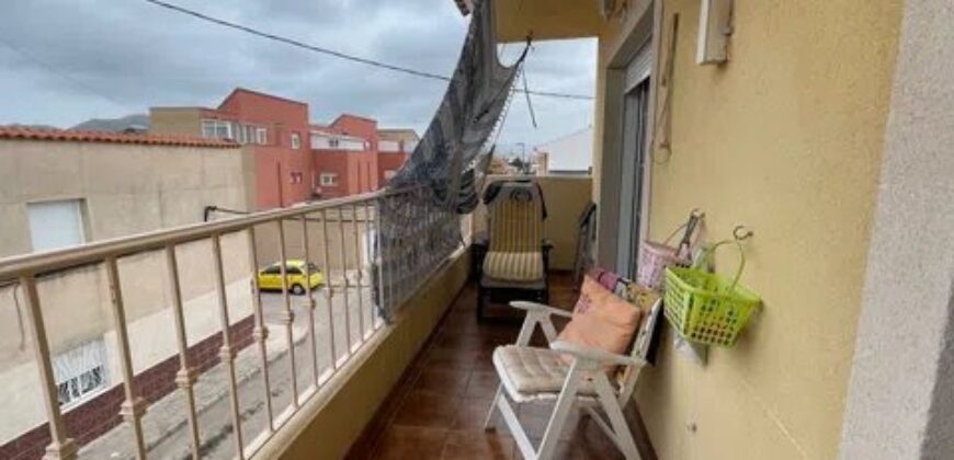 Spain Get your residency! triplex home in one of the best areas 107850078