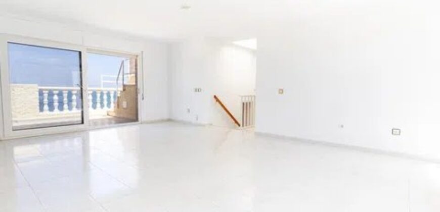 Spain Get your residency! Triplex Penthouse on Mar Menor Beachfront RML-02606