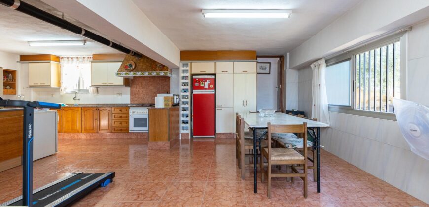Spain Get your residency! house with pool, unobstructed views 006565