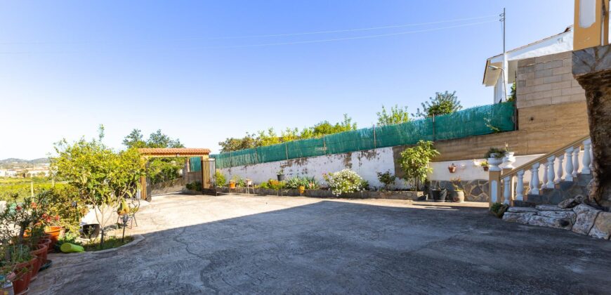 Spain Get your residency! house with pool, unobstructed views 006565