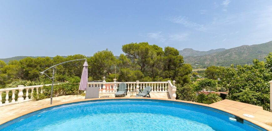 Spain Get your residency! villa with pool, garden and terrace 006825