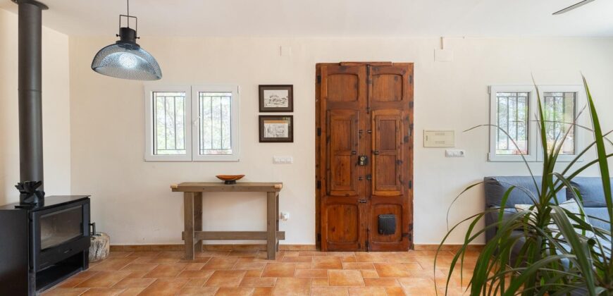 Spain Get your residency! villa with pool, garden and terrace 006825