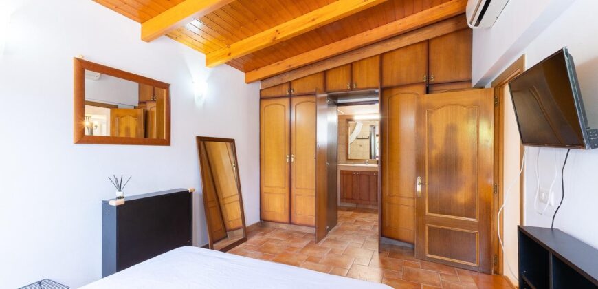 Spain Get your residency! villa with pool, garden and terrace 006825