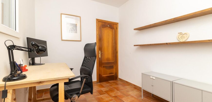 Spain Get your residency! villa with pool, garden and terrace 006825