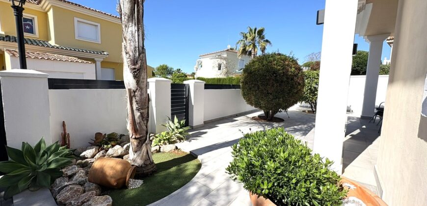 Spain Get your residency! renovated villa with pool SVM734606