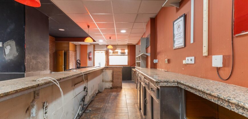 Commercial premises for sale, Paterna, Valencia in a prime area 006555