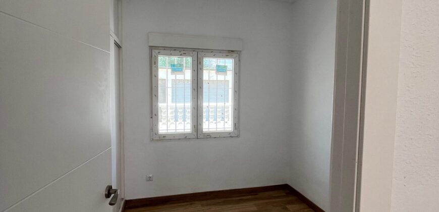 Spain Get your residency! fully renovated apartment walking distance to beach #S3