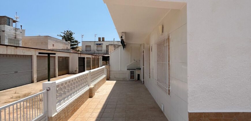 Spain Get your residency! fully renovated apartment walking distance to beach #S3