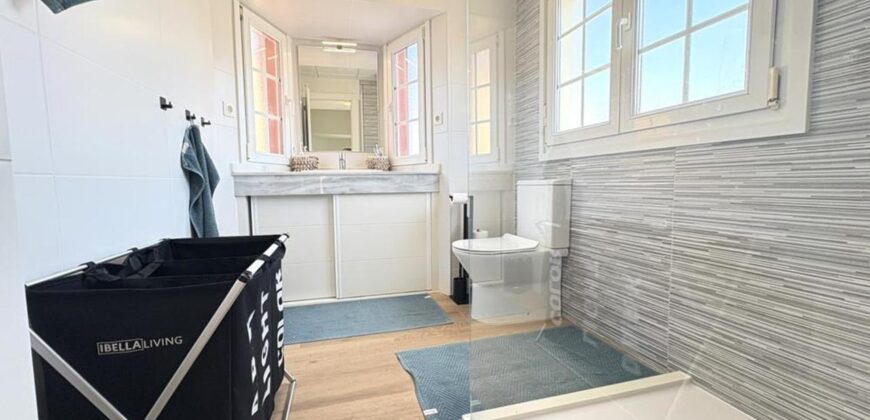Spain Get your residency! fully renovated and furnished villa SVM736089