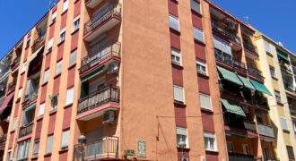 Spain Get your residency! apartment in a central area, need renovation #006645
